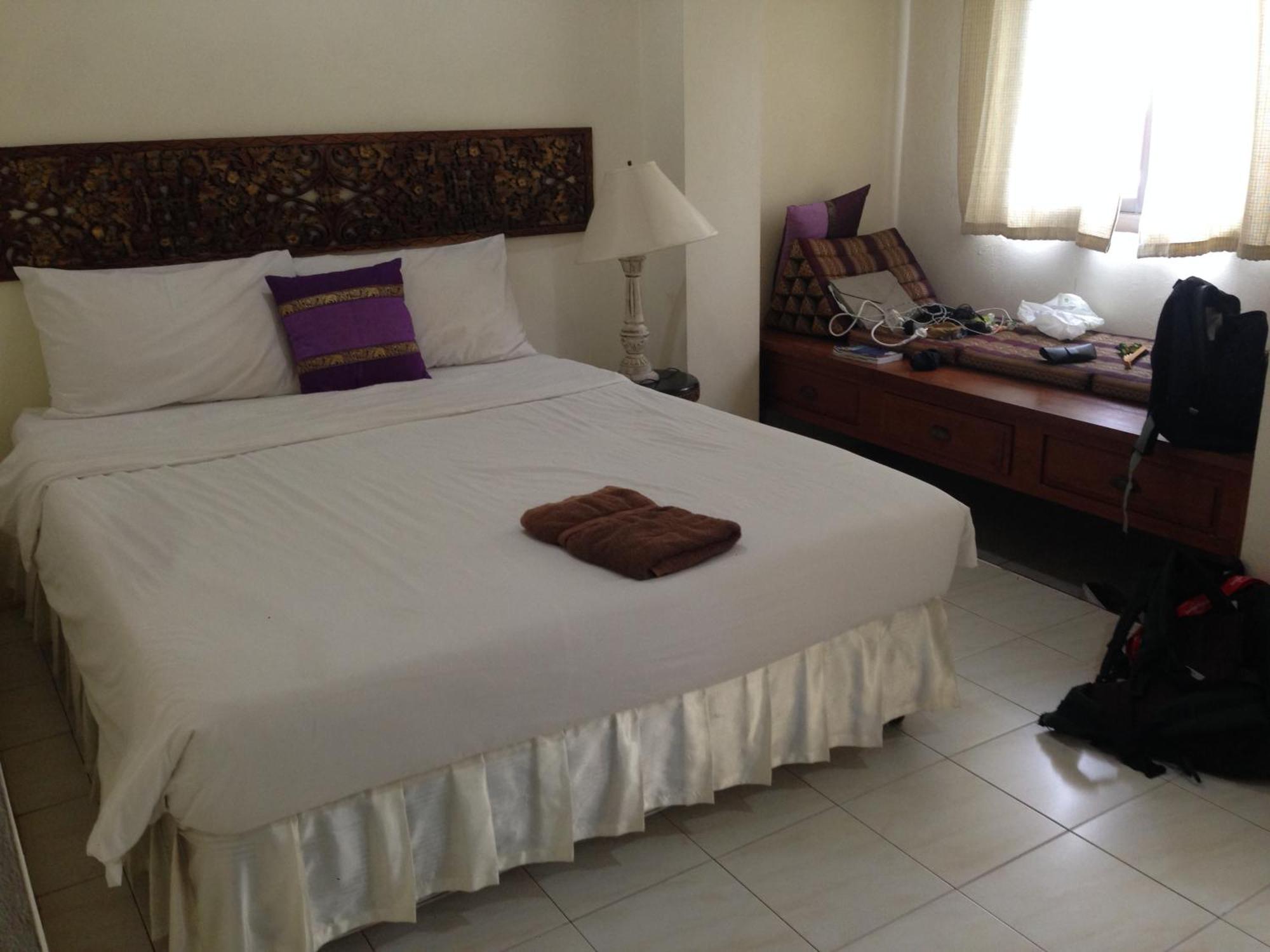 Penzy Guest House Chaweng Beach Buitenkant foto